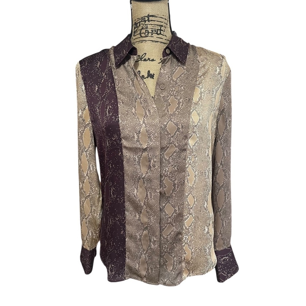 Equipment Femme Yvonet Button Down Blouse Top Brown Snakeskin Print Size Small - Picture 8 of 8